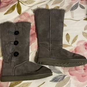 Talk UGG 3 button Bailey boots